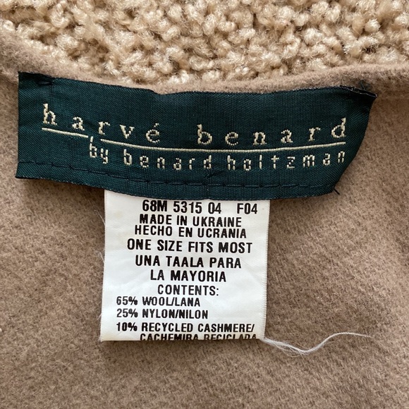 Harvé Bernard Cream wool shawl - Picture 4 of 4